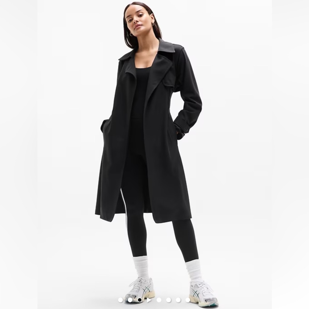 NWT Athleta Classic Black Stellar Trench Sz XL
Everyday, Travel,UPF